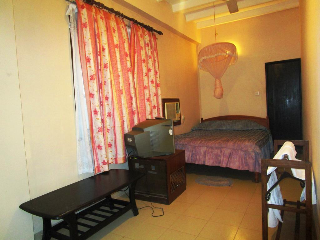 Hotel Shalini Anuradhapura Camera foto
